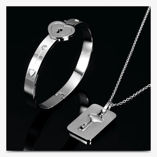 Love Lock & Key Bracelet Set